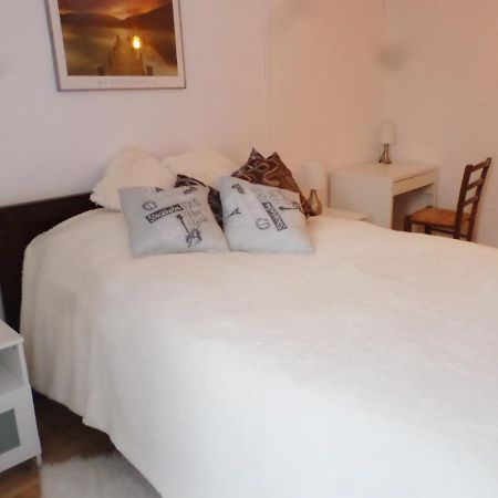 Les Marronniers Bed & Breakfast La Chapelle-sous-Brancion Екстериор снимка